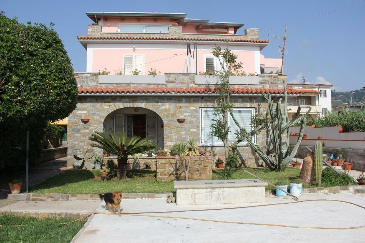 Appartamento Lamu Santa Maria di Castellabate Exterior photo